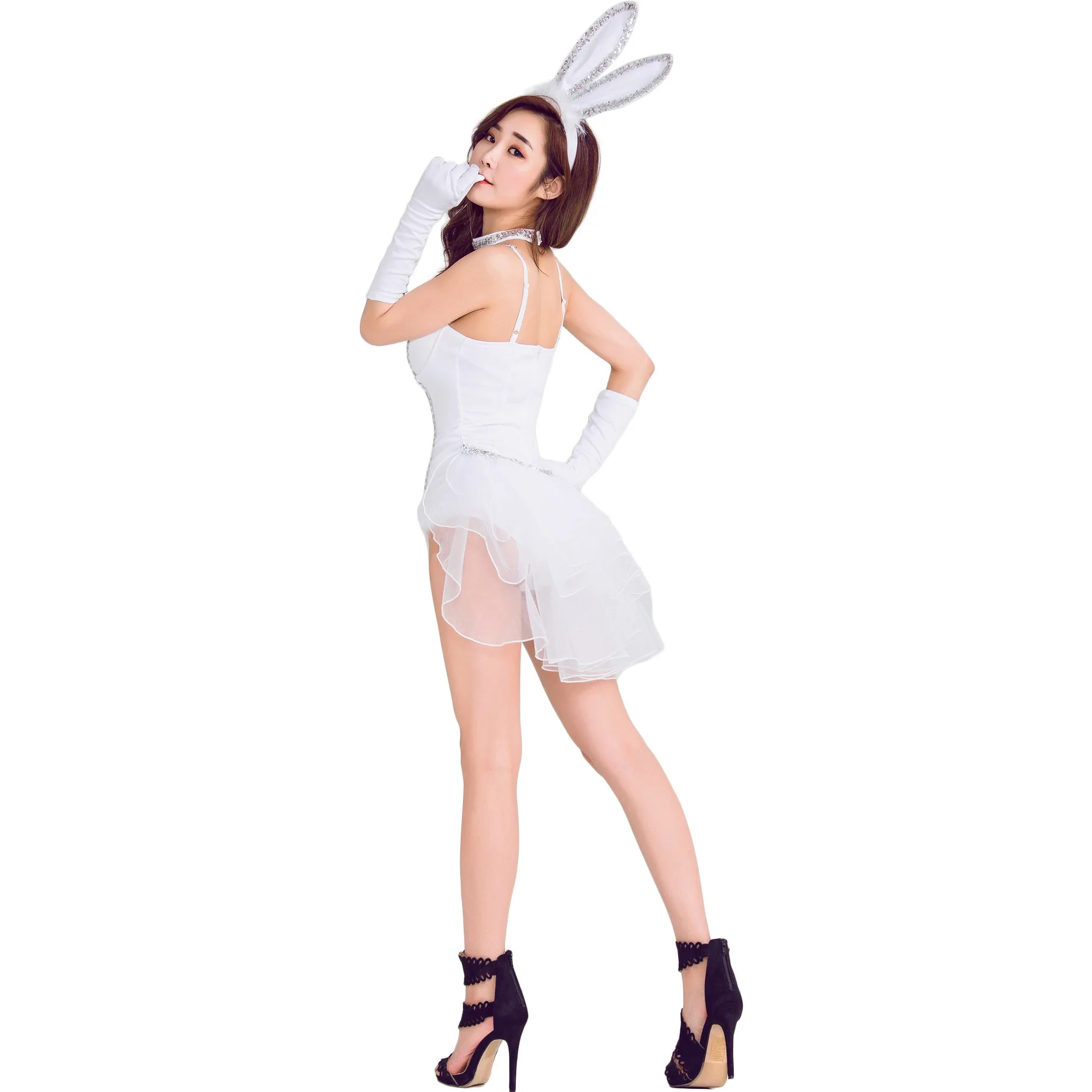 ชุดกระต่ายบั๊กกี้สีขาวสุดเซ็กซ - Party Games Bunny บทวิจารณ์และราคา